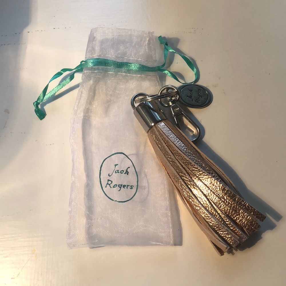 JACK ROGERS TASSEL KEYCHAIN